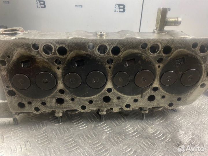 Головка блока цилиндров Mitsubishi Pajero 4G56