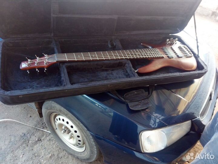 Бас гитара Ibanez SR506