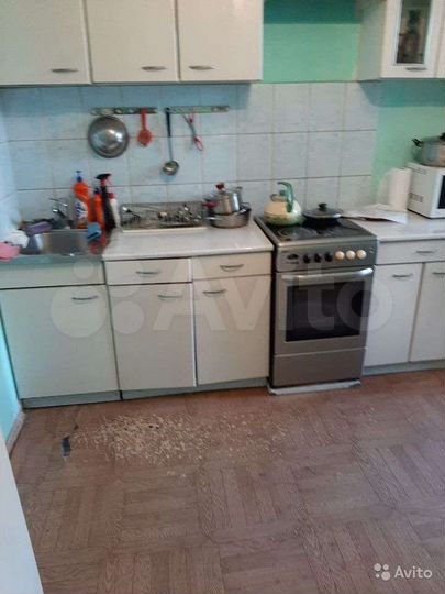 Комната 10,2 м² в 3-к., 8/16 эт.