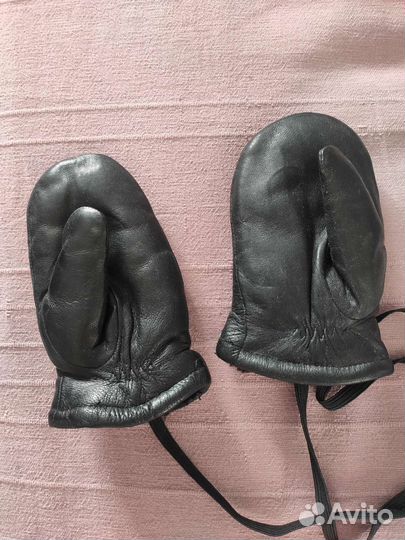 Варежки детские кожаные