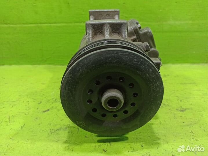 Компрессор системы кондиционирования Toyota Coroll