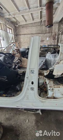 Стойка средняя левая с порогом Citroen C3 Picasso