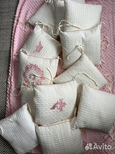 Бортики в детскую кроватку