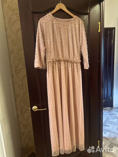 Вечернее платье