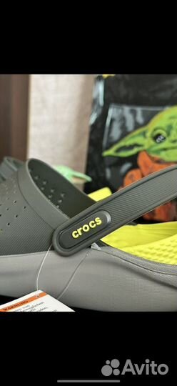 Crocs серые