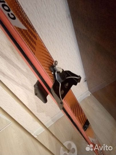 Беговые лыжи