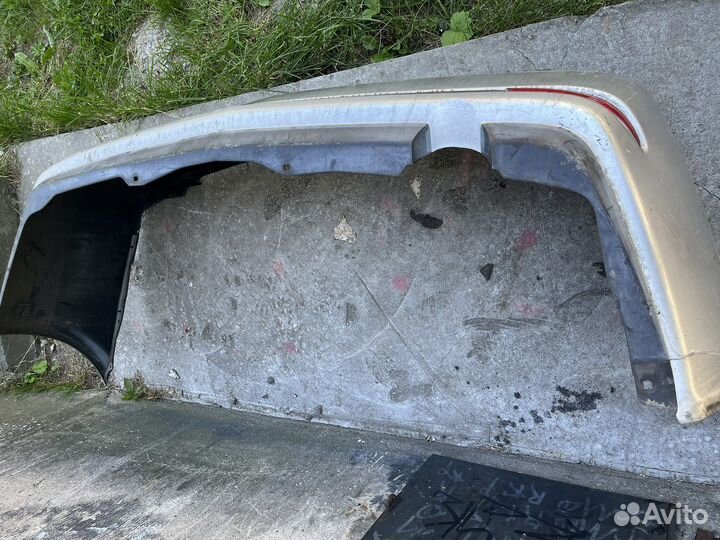 Бампер Nissan primera TP12