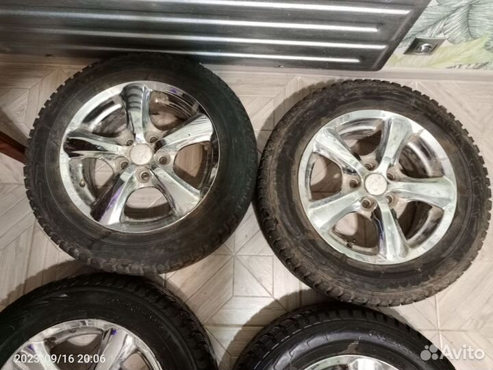 Продам литье хром не мятые,колеса 195-65-15
