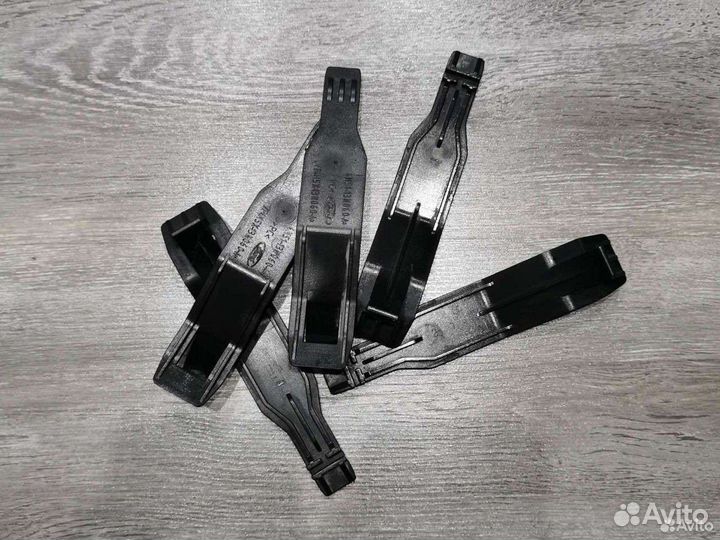 Фара Ford Focus 2