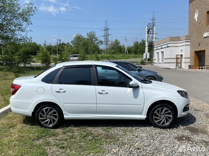 LADA Granta 1.6 МТ, 2023, 29 600 км