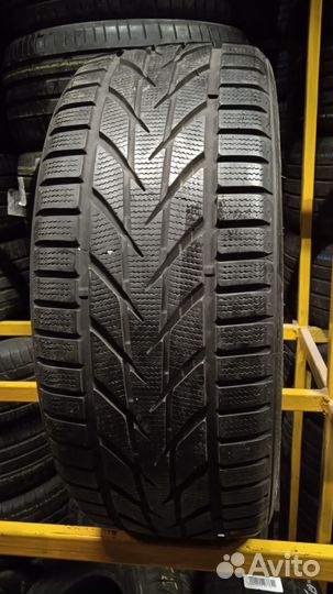 Toyo Snowprox S953 225/40 R18
