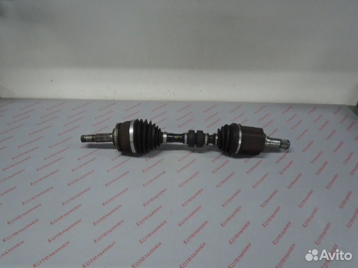 Nissan 39101-AV911 Вал приводной левый