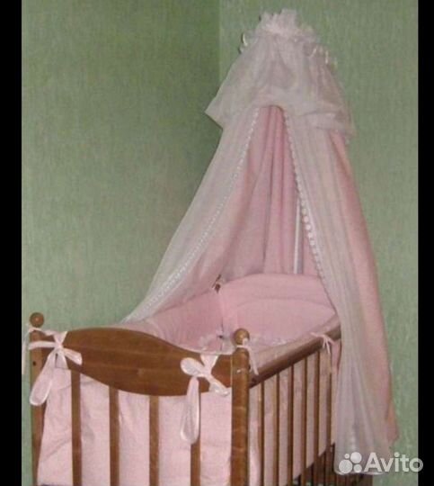 Детская кроватка