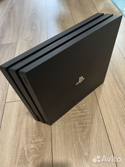 Sony playstation 4 pro 1tb