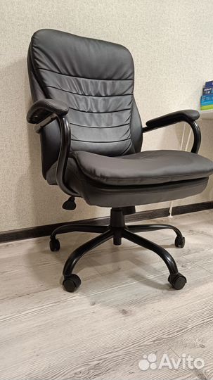 Кресло руководителя 200 кг