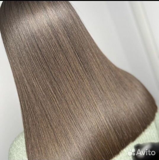 Кератиновое выпрямление волос