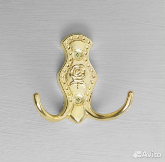 Крючок мебельный Роза