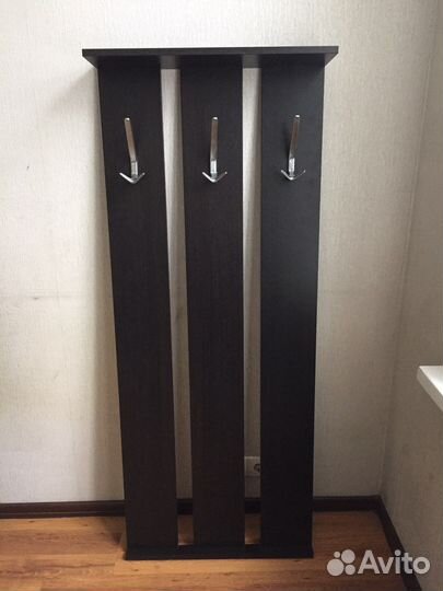 Вешалка в прихожую