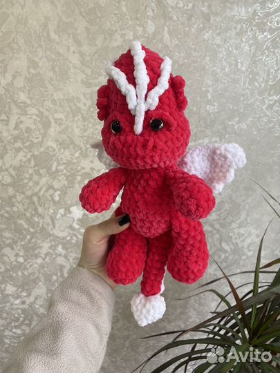 Вязанный дракончик