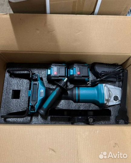 Аккумуляторная болгарка Makita 230 мм (Арт.53629)