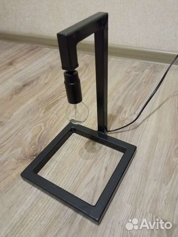 Светильник настольный