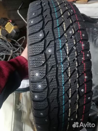 Viatti Bosco Nordico V-523 205/70 R15