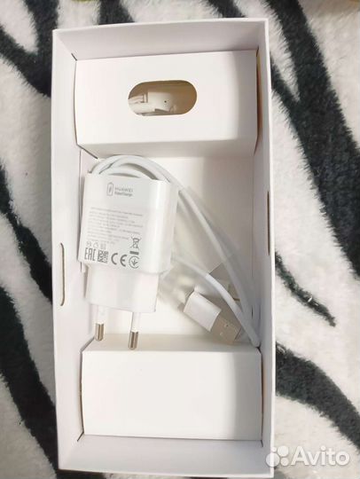 HUAWEI P smart (2021), 4/128 ГБ