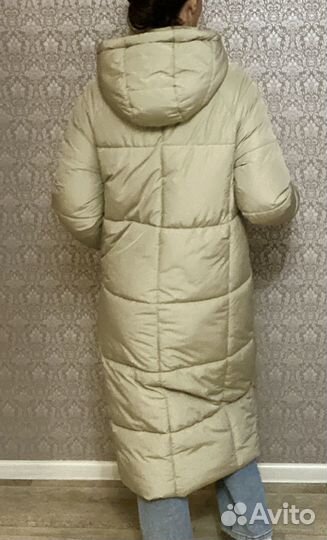 Пуховик женский длинный