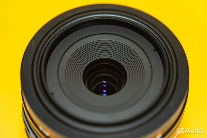 Объектив Sony 30mm f/2.8 DT Macro SAM (SAL-30M28)