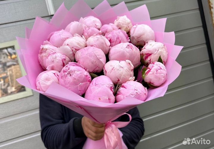 Букет цветов пионы живые