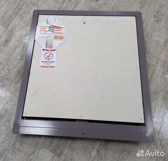 Люк в подвал под плитку