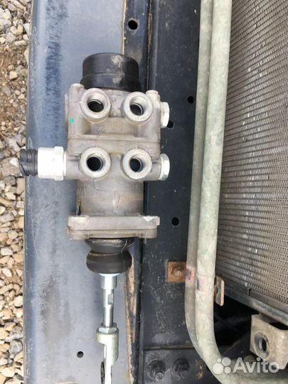 Газон Некст Кран тормозной главный