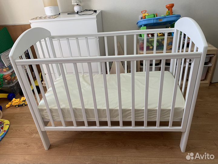 Детская кроватка качалка Дарина 2