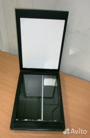 Сканер Canon CanoScan LiDE300