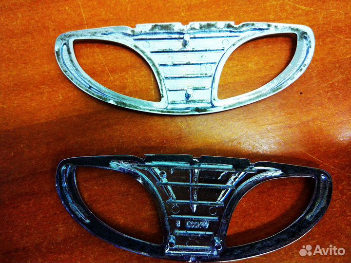 Шильдик Нексии