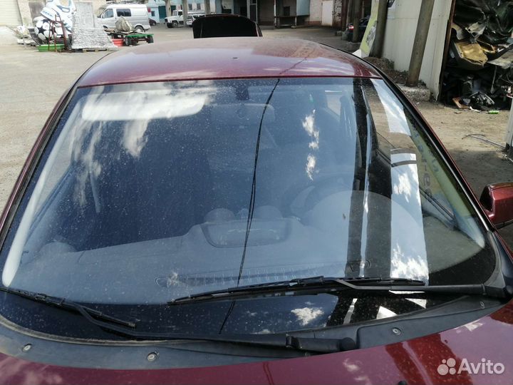 Лобовое стекло на Granta