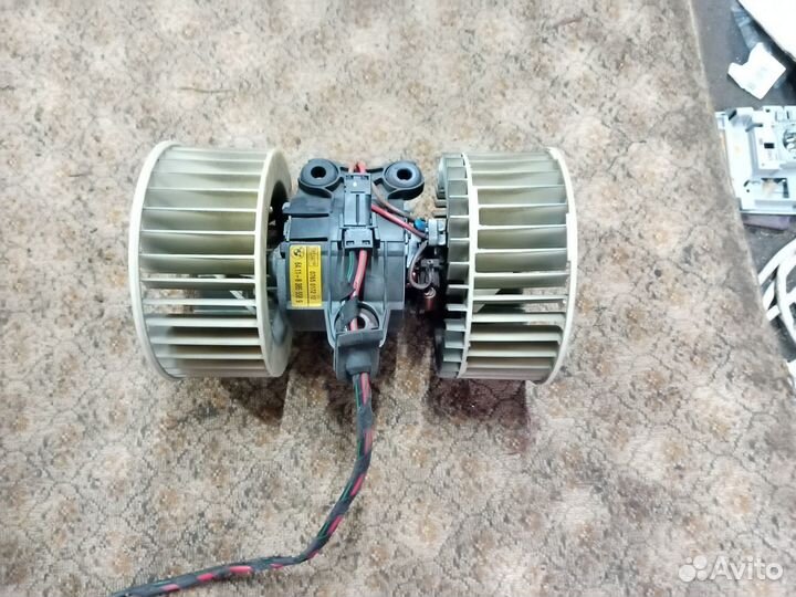 Моторчик печки на Рейн Ровер 04г