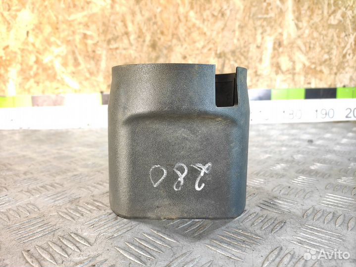 Кожух рулевой колонки Clk 208