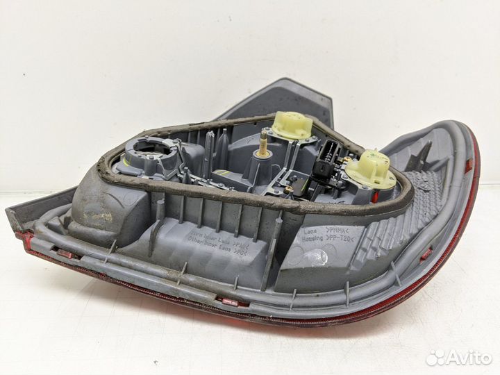 Фонарь Toyota Yaris (1999-2006)