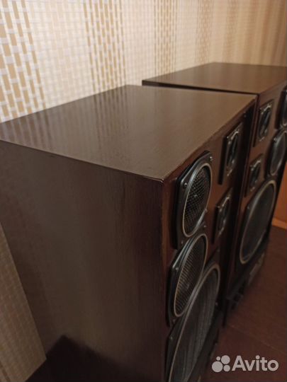 Акустические колонки 
