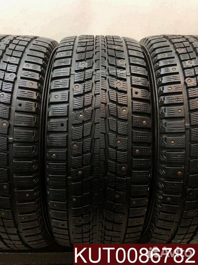 Dunlop SP Winter Ice 01 215/55 R16 107U