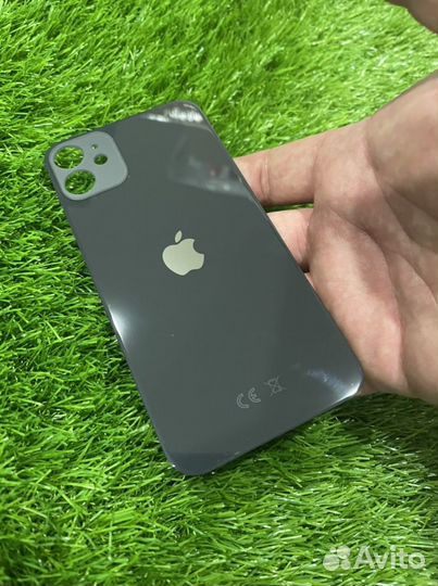 Заднее стекло iPhone + установка