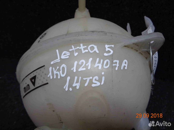 Бачок расширительный Volkswagen B6 (2008—2012) 1K0