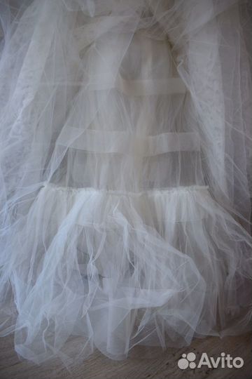 Свадебное платье Vera Wang р-р 40