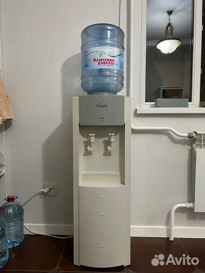 Кулер для воды бу