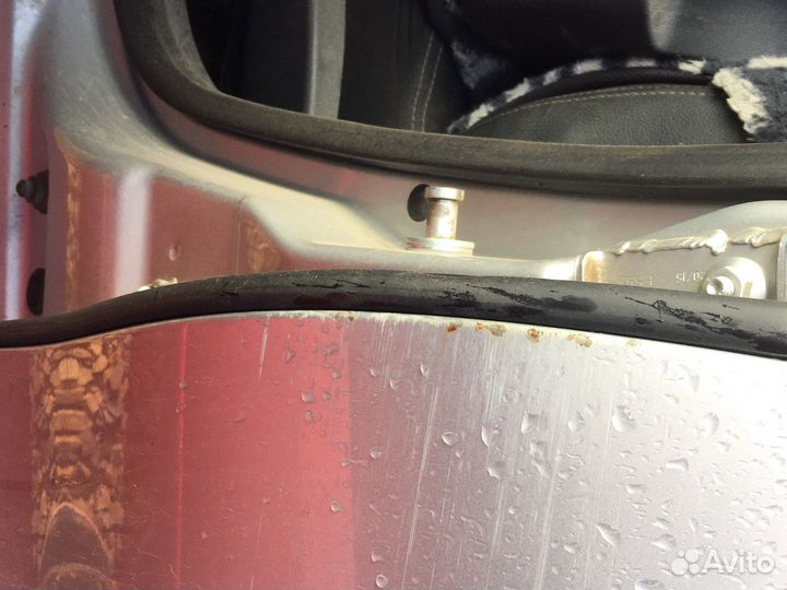 Дверь задняя левая Nissan terrano D10