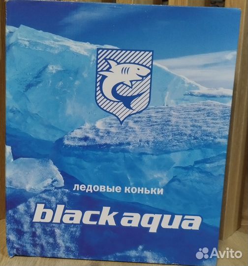 Ледовые коньки.black aqua