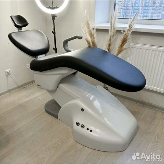 Косметологическое кресло с электроприводом