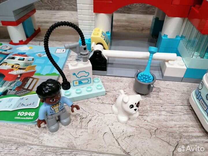 Lego duplo 10948 Гараж и автомойка