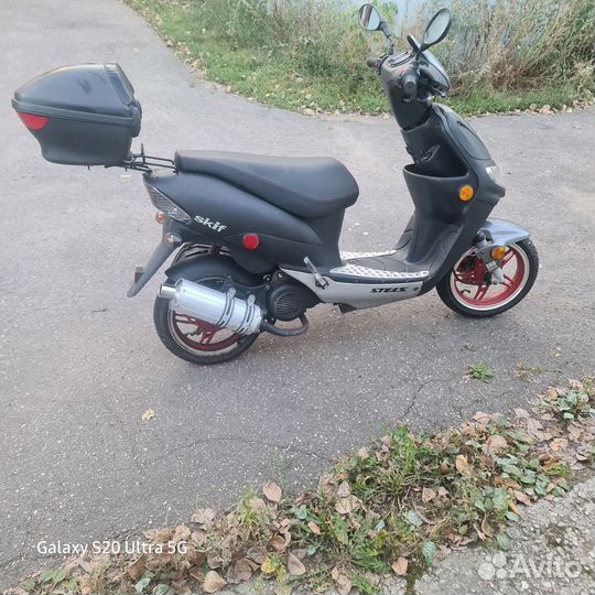 Мотороллер